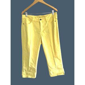 ST. JOHN'S BAY -WOMENS YELLOW CAPRI SHORTS/PANTS SIZE 12